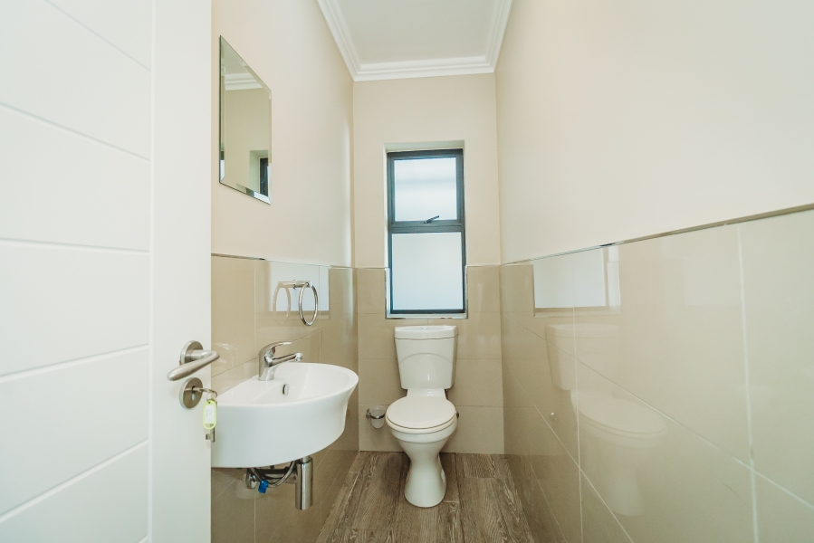 3 Bedroom Property for Sale in Kraaibosch Country Estate Western Cape